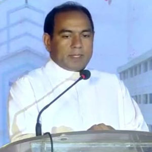 Rev.Dr.Anil Thomas CM